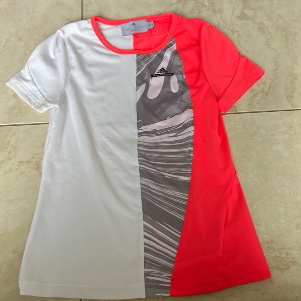 Girls Stella McCartney tennis/golf shirt in great condition